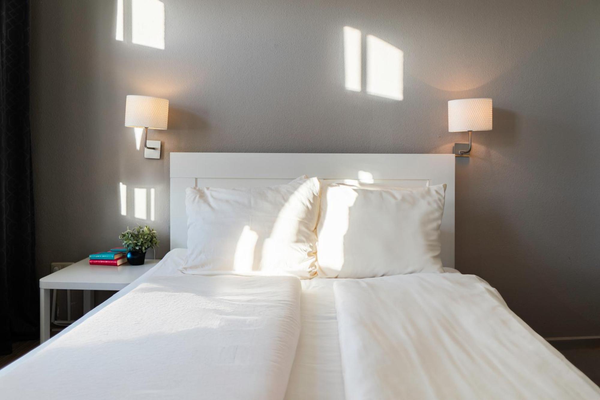 Apartment Hotel Lindeneck Erfurt Bagian luar foto